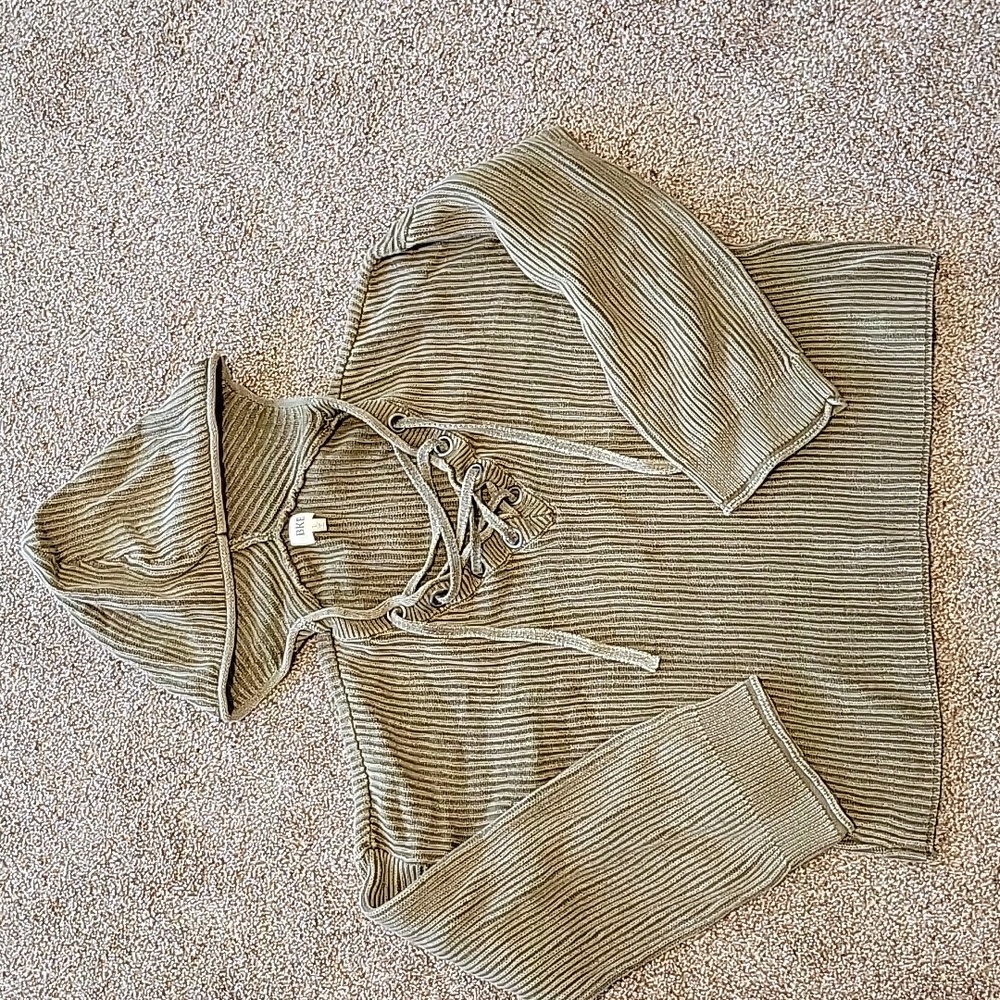 BKE large women's knit sweater.